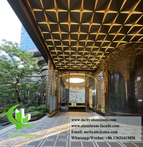 laatste bedrijfskennis over Introductie van ons nieuwe 3D-gevormde aluminium plafond: Verhoog buitenruimtes met stijl en verlichting