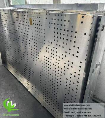 Op Maat Gemaakt Geperforeerd Verlicht Aluminium Plafondsysteem met Geïntegreerde LED-Behuizing en CNC Laser-Gesneden Patronen