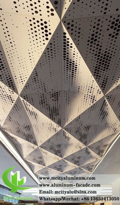 Metalen 3D bekleding Aluminium panelen Plafond decoratie Geperforeerd patroon Met LED-verlichting