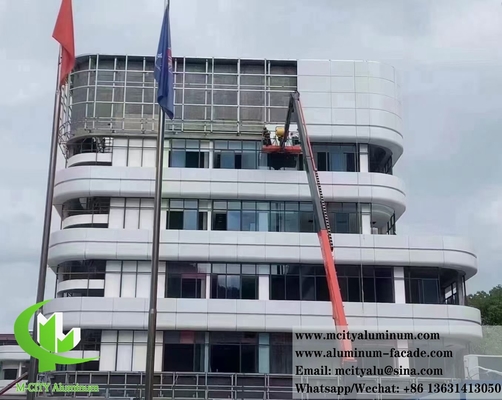 Buitenmetalen bekleding Aluminium plaat gevelsysteem 3 mm poeder bekleed