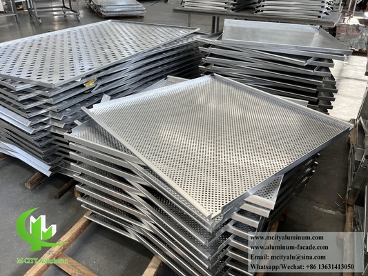 Aluminium geperforeerde gevel met dikte 1,5-20 mm, poedercoating en PVDF oppervlaktebehandeling