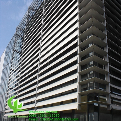 Foshan aluminium geextrudeerd loperprofiel Aerofoil vinnen jager Douglas systeem