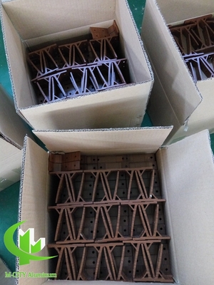 Aluminium lamellen leverancier in China met ovale vorm poeder bekleed afwerking Aerofoil systeem 300mm breed hout korrel kleur