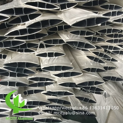 poedergecoate architectonische aluminiumscherm met ovale vorm voor gevelgordijnen