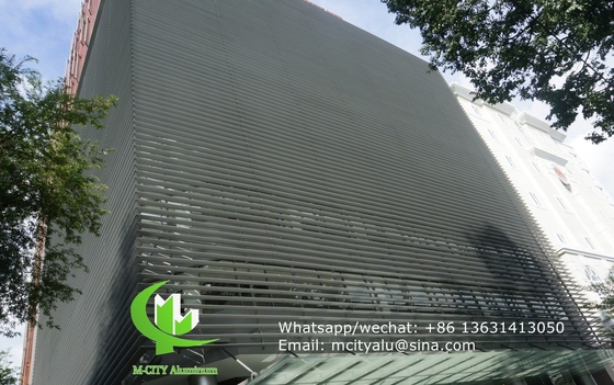 poedergecoate architectonische aluminiumscherm met ovale vorm voor gevelgordijnen