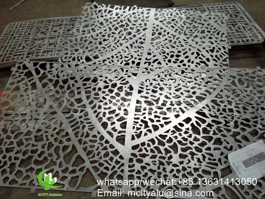 CNC laser gesneden geperforeerd aluminium plaat gevel bekleding paneel 2,5 mm dikte voor de muur