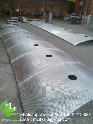 aluminium bekledingspaneel voor de gordijnwand van de façade van de kolommen