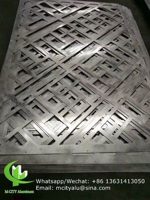bloem stijl CNC-laserscherm Geperforeerd 2,5 mm Metalen aluminium bekleding paneel voor gordijnwand