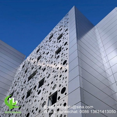 Aluminium geperforeerd decoratief paneel voor gordijnwand gevelbekleding wandpaneel met een dikte van 3 mm geperforeerd scherm