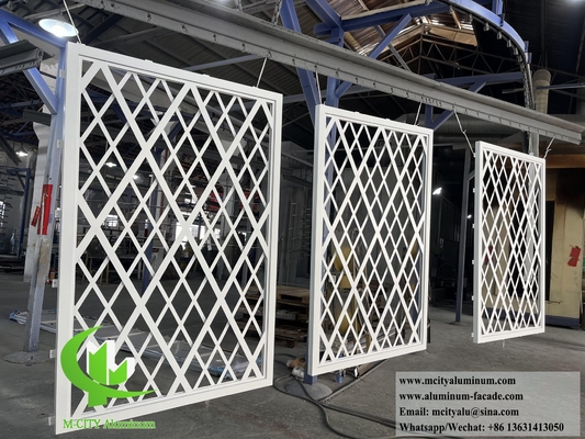 Lasergesneden metalen scherm Aluminiumpanelen met geperforeerd patroon