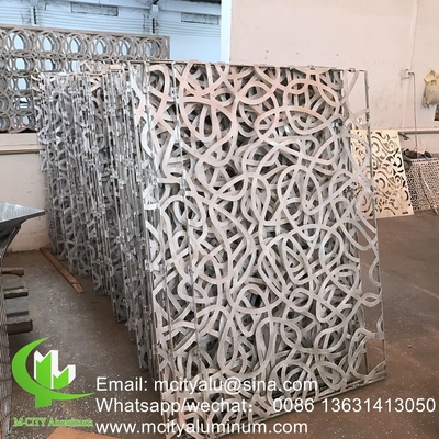 Aluminium geperforeerd privacy scherm voor gordijnwand gevel bekleding wandpaneel geperforeerd scherm