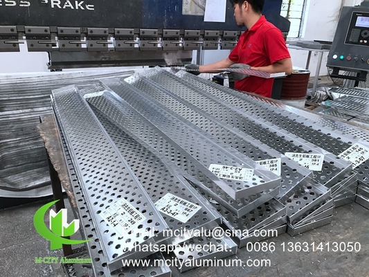 met laser gesneden plaatpoeder gecoat Aluminium CNC gesneden decoratief paneel voor gevelwandpaneel bekleding paneel