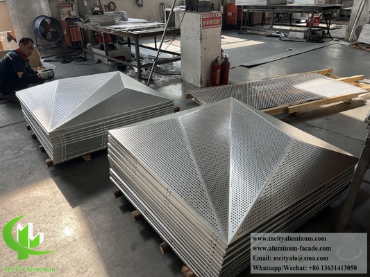 Driehoek 3D metalen muur bekleding Aluminium scherm gevelsysteem