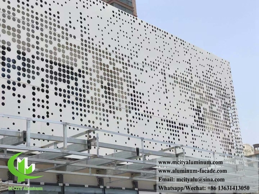 Metalen bekleding voor architectuur Vaste aluminium geperforeerde plaat voor gebouwde decoratie