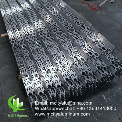 Buiten op maat gemaakt groot wandpaneel Aluminium geperforeerd paneel voor wandpaneel gebogen gevouwen paneel