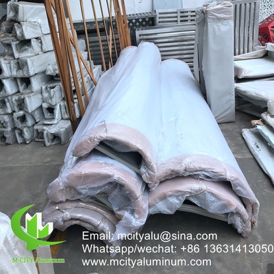 aluminiumkolom bekleding metalen gevel bekleding buigplaat 2,5 mm dik voor post gevel decoratie