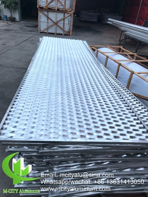 metalen Aluminium geperforeerd paneel voor gevel privacy screen hek met 2 mm dikke metalen perforatie scherm