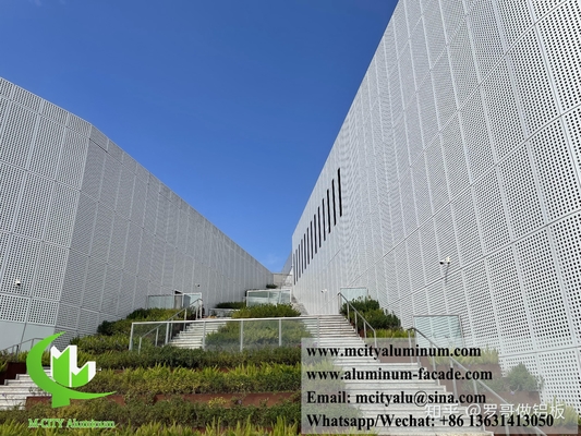 Architectonisch geperforeerd plaat aluminium gevelsysteem PVDF superduurzame coating