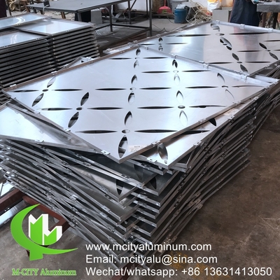 aluminium geperforeerd paneel Aluminium gevelwandbekleding paneel met beugel voor gebouw of plafond