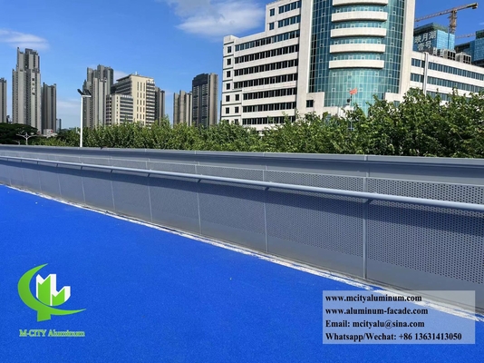 Metalen scherm Aluminium plaat Buitenhuis Decoratie Spoor PVDF Sliver Solid Aluminium