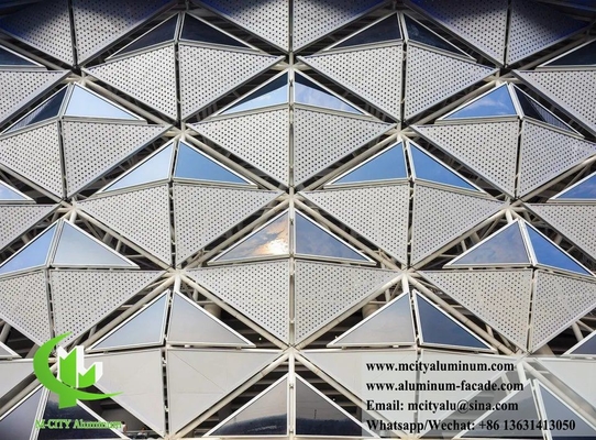 Aluminium bekleding 3D-laser gesneden patroon PVDF Duurzame coating