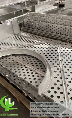 CNC-snijwerk met metaalscherm Aluminiumplaat PVDF-coating