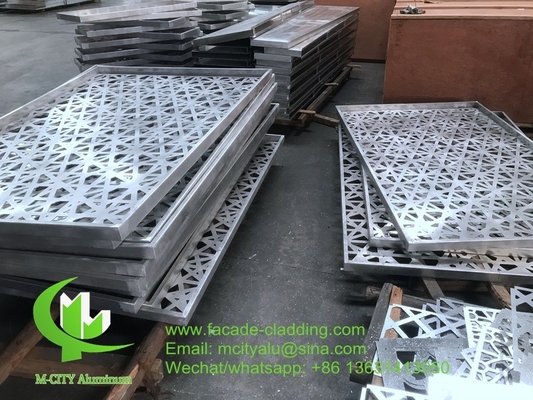 Metalen aluminium geperforeerd bekledingspaneel met ronde gaten patroon perforatie gebruikt voor gebouw gevel