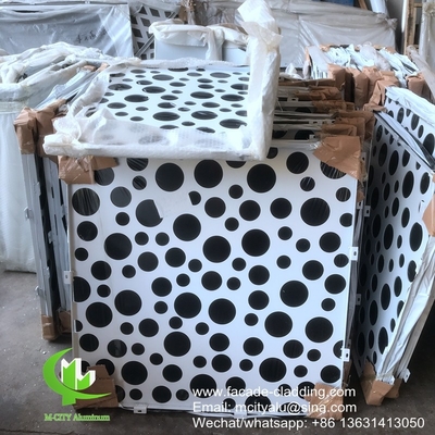 Architektonische aluminium geperforeerde bekleding met kunstpatronen