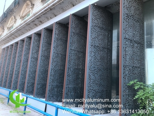PVDF Metalen aluminium geperforeerde patronen die worden gebruikt voor de decoratie van gevels van gebouwen