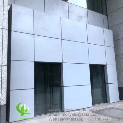 China 30033mm metaal aluminium paneel fluorocarbon aluminium massief paneel gordijnmuur voor gevel bekleding