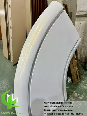 Hyperbolische aluminium bekledingspanelen Metalen panelen Dubbele gebogen vorm