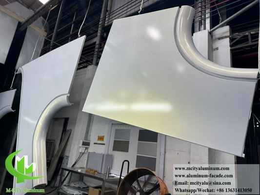 Hyperbolische aluminiumpanelen met dubbel gebogen metalen gevelbekleding