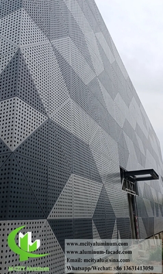 Aanpasbare kleuren en afwerkingen voor aluminiumpanele voor de decoratie van gebouwen
