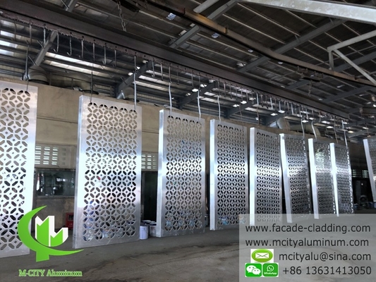 PVDF metalen bekleding leverancier met geperforeerde metalen schermen buiten binnen wandbekleding