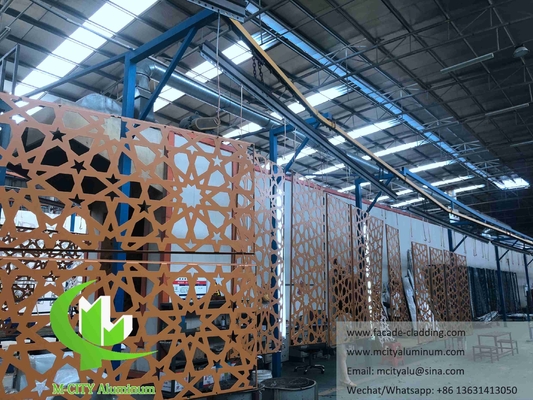 Aluminiumwandpaneel, met een cnc-gesneden perforatie voor de decoratie van gebouwen