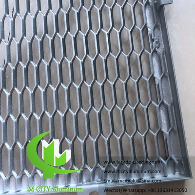 Perforeren van aluminiumplaat metalen gaas voor muurplafondgevels