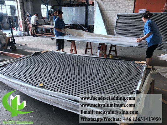 China Vervaardiger van aluminium geperforeerde panelen voor de behuizing van architectonische gevels