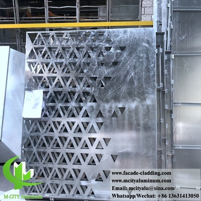 CNC Architectonisch geperforeerd plaat buiten aluminium plaat gevel bekleding 3 mm gevouwen