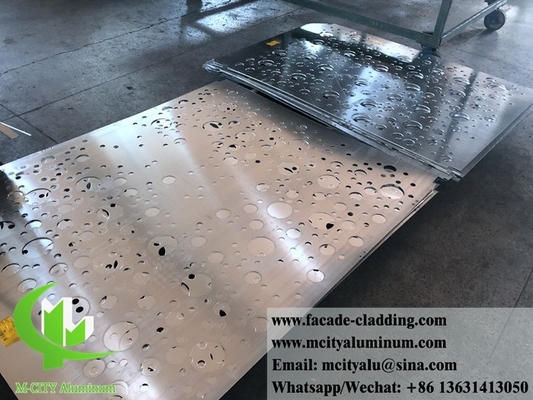 Buitenpaneel van aluminium voor het snijden van wandbekleding met een poederlaag van wit CNC