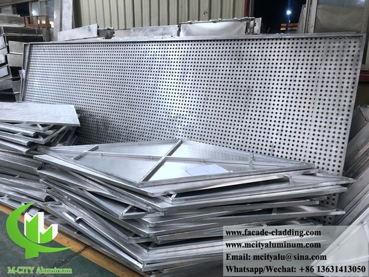 Metalen CNC-panelen met aluminiumfluorkoolstof geperforeerde gordijnwand voor gevelbekleding