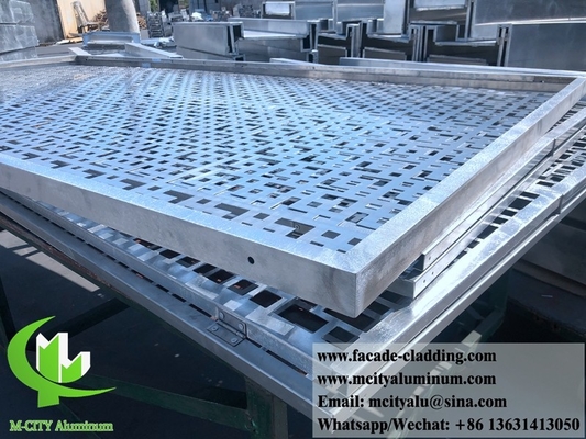 Geperforeerde metalen bekledingsplaten metalen gevels van 3 mm aluminiumplaat