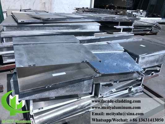 Geperforeerde metalen bekledingsplaten metalen gevels van 3 mm aluminiumplaat