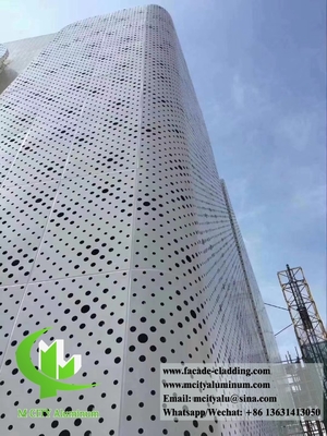 3 mm geperforeerd plaat met aluminium gevel bekleding project