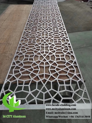 Metalen panelen met lasergesneden ontwerp voor gevels, bekleding, wanddecoratie
