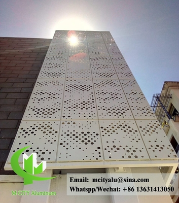 Afrika 2 mm geperforeerd plaat met aluminium gevel bekleding project