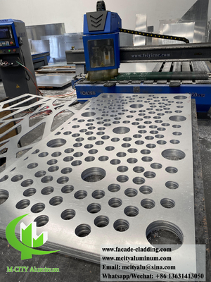 Aluminium decoratief scherm met buitenste metaalplaat voor de decoratie van tuinheining