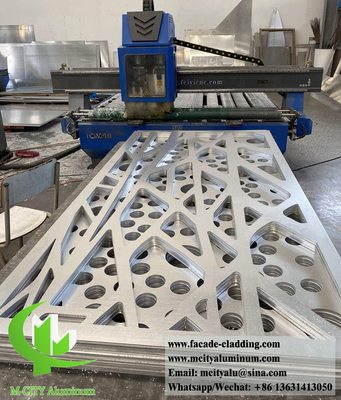 Metalen scherm van houtontwerp decoratief aluminiumplaat voor hekrail decoratie anti roest