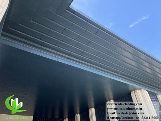 Buiten aluminium plafond metalen panelen voor wand decoratie grootte kleur kan worden aangepast
