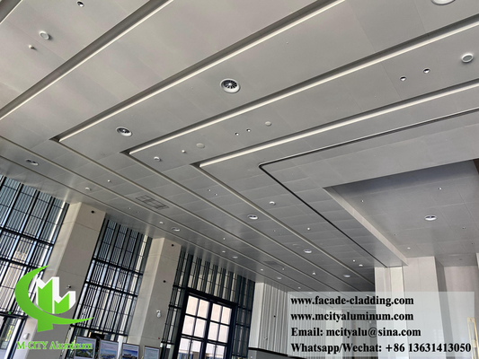Metalen plafond aluminium bekleding massieve wandpanelen winddicht waterdicht systeem