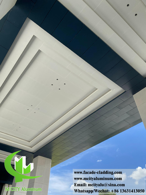 Architectonische metalen gevel bekleding plaat Hout Graan Kleur AC Louver Panel Voor zonnescherming